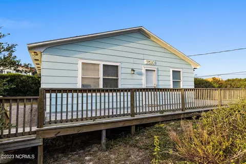 7510 Ocean Dr, Emerald Isle, NC 28594
