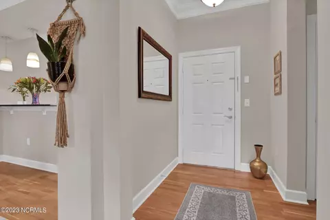 6825 Mayfaire Club Dr #202, Wilmington, NC 28405