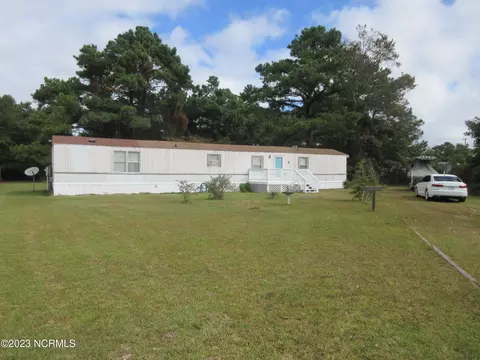 102 Mallard Ct, Grandy, NC 27939