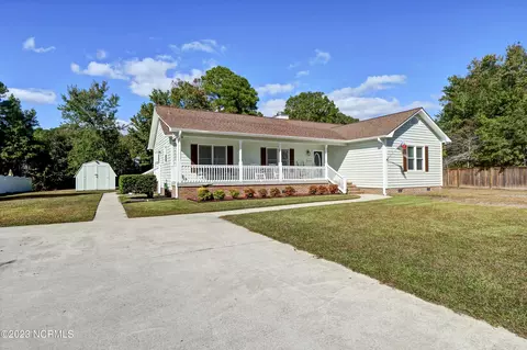 2804 Dirck Rd, Castle Hayne, NC 28429