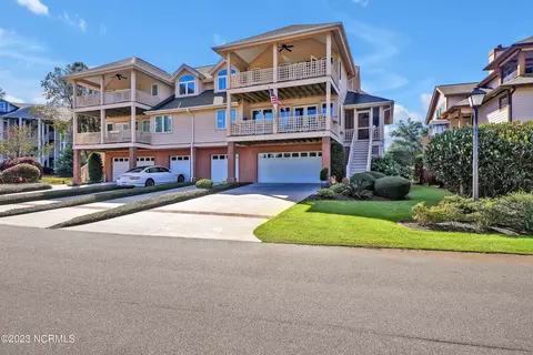 101 Genoes Point Rd SW # 2, Supply, NC 28462