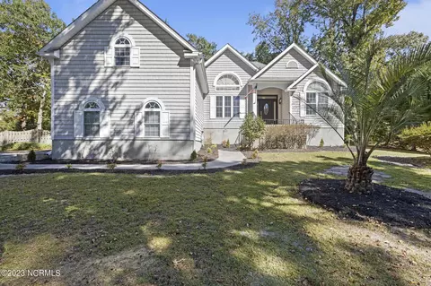 234 Hickory Ln, Hampstead, NC 28443 photo 2