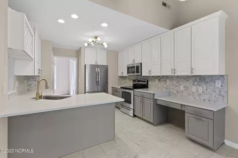 234 Hickory Ln, Hampstead, NC 28443 photo 8