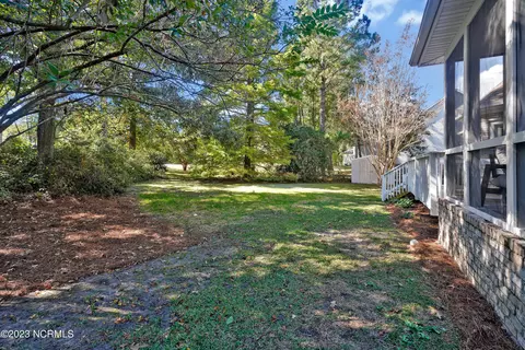 405 Lakeview Dr, Hampstead, NC 28443 photo 43