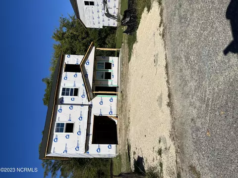 1103 S Hugh St, Goldsboro, NC 27530