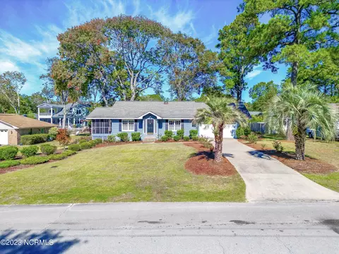 203 Shoreline Dr E, Sunset Beach, NC 28468 photo 5