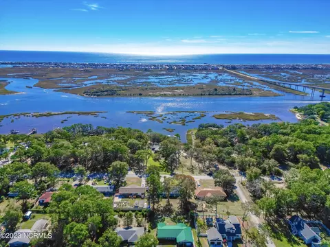203 Shoreline Dr E, Sunset Beach, NC 28468 photo 38