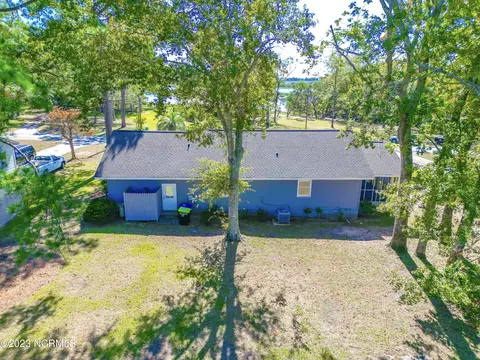 203 Shoreline Dr E, Sunset Beach, NC 28468 photo 6