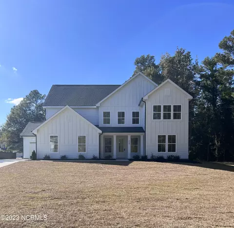 308 Williams St, Greenville, NC 27858