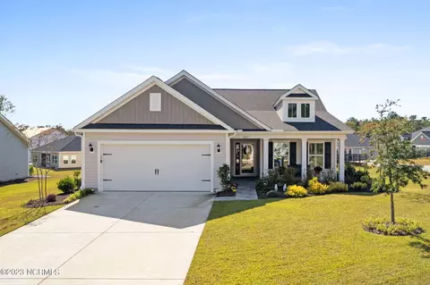 6827 W Lindley Ln SW, Ocean Isle Beach, NC 28469