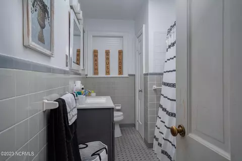 304 E Franklin St, Williamston, NC 27892 photo 18