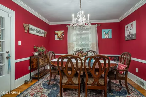 304 E Franklin St, Williamston, NC 27892 photo 7
