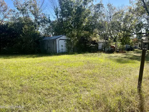407 E Main St, Murfreesboro, NC 27855 photo 16