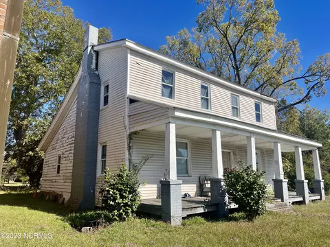 407 E Main St, Murfreesboro, NC 27855 photo 2