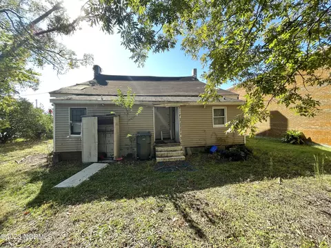 407 E Main St, Murfreesboro, NC 27855 photo 11