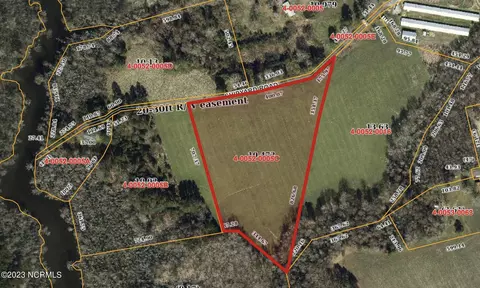 261 Shipyard Rd, Hertford, NC 27944