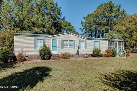 108 Pine Ridge Ct, Hampstead, NC 28443 photo 3