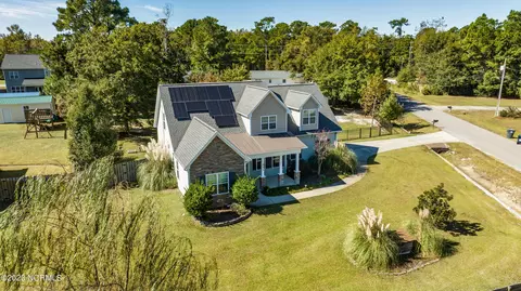 213 Contrail Rd, Hampstead, NC 28443 photo 5