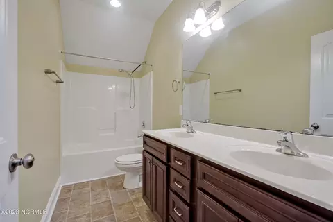 49 Feather Ln, Rocky Point, NC 28457 photo 25