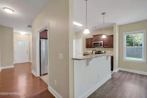 49 Feather Ln, Rocky Point, NC 28457 photo 10