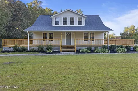 1147 Blue Creek Rd, Jacksonville, NC 28540