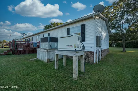 110 Canal Ct, Grandy, NC 27939 photo 14