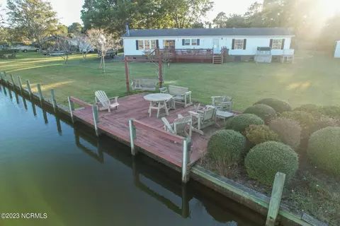 110 Canal Ct, Grandy, NC 27939 photo 5