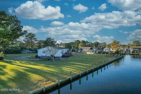 110 Canal Ct, Grandy, NC 27939 photo 16