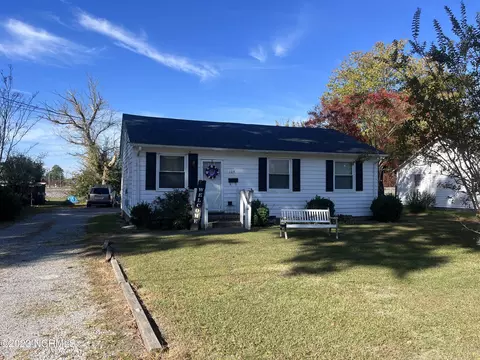 107 Lawrence St, Murfreesboro, NC 27855