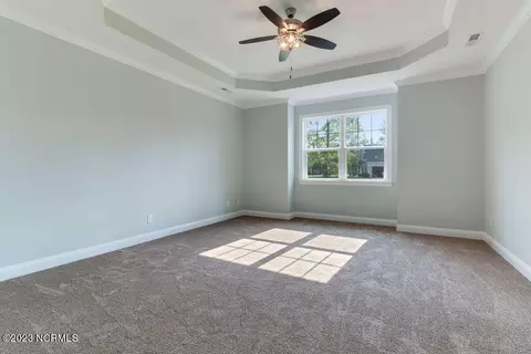 610 Crown Pointe Dr, Hampstead, NC 28443 photo 6