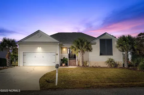 211 Palmer Way, Wilmington, NC 28412