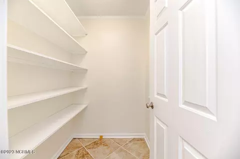 102 Hampton Ct, West End, NC 27376 photo 16