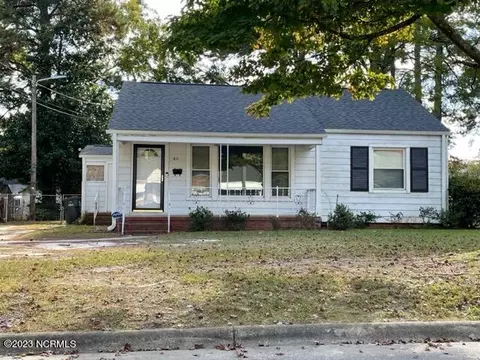 611 Grove St NE, Wilson, NC 27893