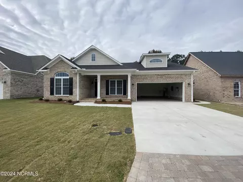 3820 Oliver Ct, Winterville, NC 28590
