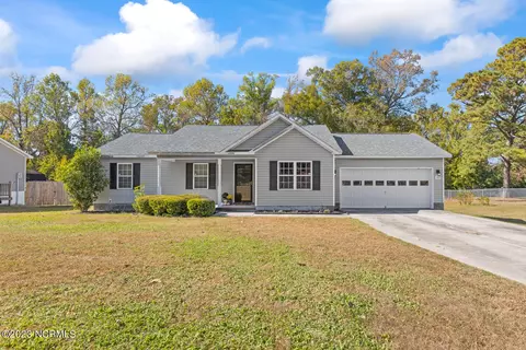 169 Foy Lockamy Rd, Jacksonville, NC 28540