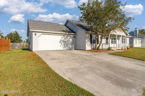 113 Parnell Rd, Hubert, NC 28539 photo 6