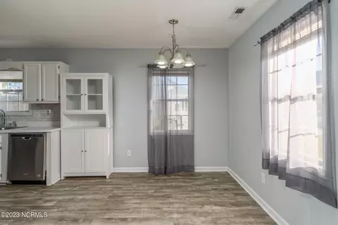 113 Parnell Rd, Hubert, NC 28539 photo 14