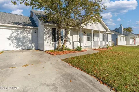 113 Parnell Rd, Hubert, NC 28539 photo 7
