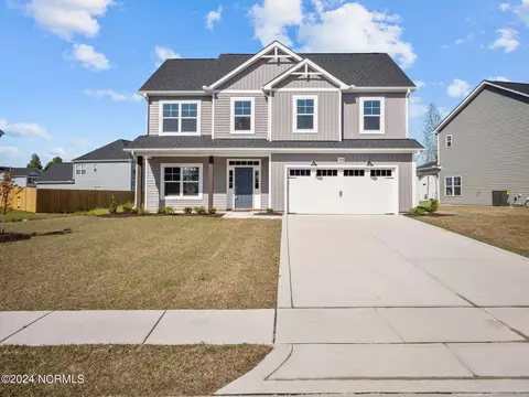 106 Fox Cove Xing, Jacksonville, NC 28546