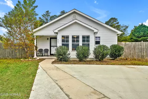 403 Evanston Dr, Leland, NC 28451