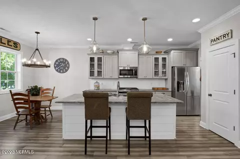 239 Aster Pl, Hampstead, NC 28443 photo 7