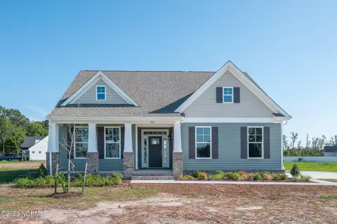 201 Little Acorn Trl, Moyock, NC 27958