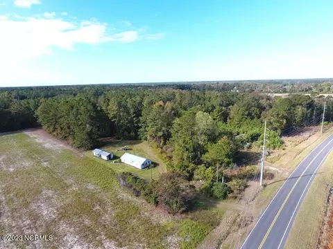 10088 Swamp Fox Hwy E, Tabor City, NC 28463