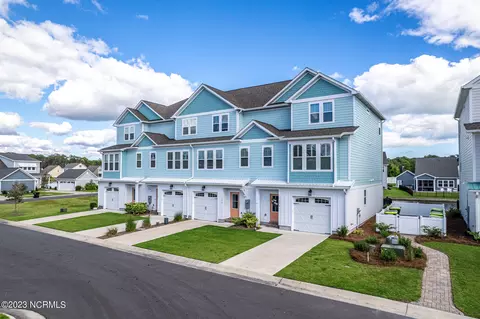 306 Gannet Pl, Beaufort, NC 28516