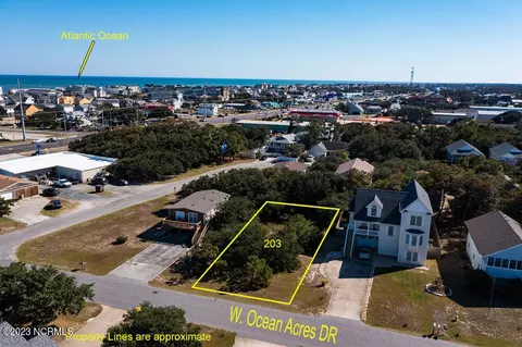 203 W Ocean Acres Dr, Kill Devil Hills, NC 27948