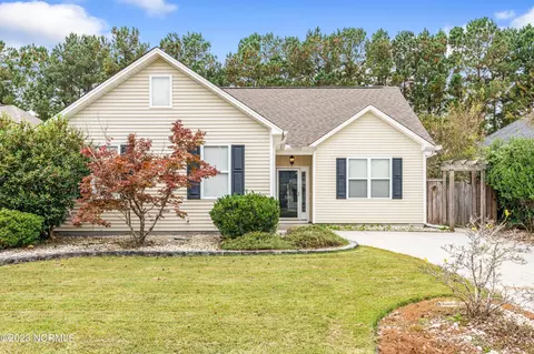 211 Sand Pebble Dr SE, Leland, NC 28451