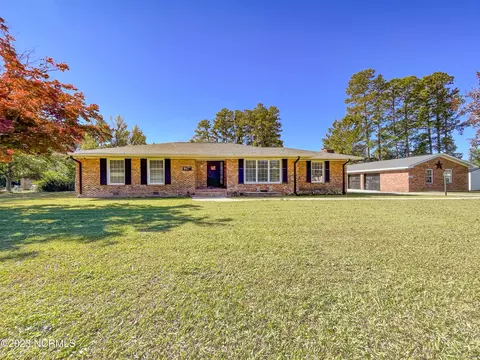 3943 Smyrna Rd, Whiteville, NC 28472