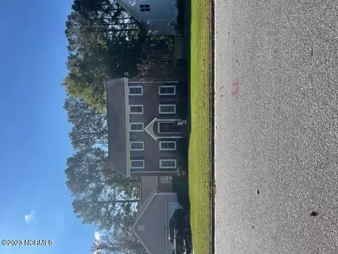 1804 Planters Walk, Greenville, NC 27858