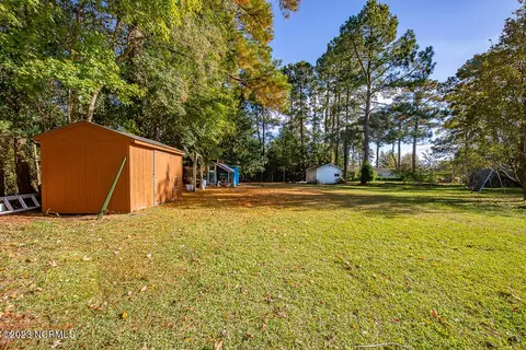 205 Neuse Cliffs Rd, New Bern, NC 28560 photo 20