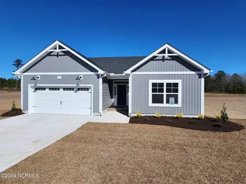 1031 Appaloosa Trl, Grimesland, NC 27837